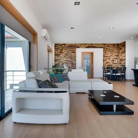 西罗萨之家旅馆 *