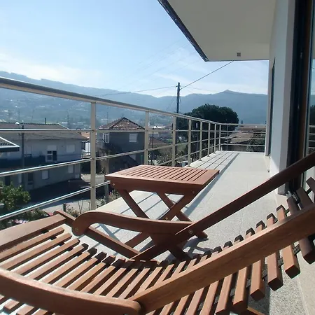 Casa De Coelhosa * 발르 드 캄브라