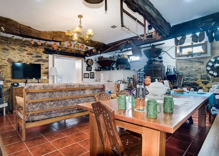 西罗萨之家旅馆